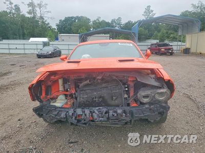 Piąte zdjęcie samochodu w środku: 2017 DODGE CHALLENGER SXT VIN:2C3CDZAG5HH516979 - miniatura