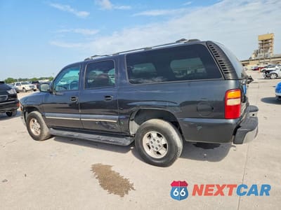 Drugie zdjęcie samochodu z przodu: 2003 CHEVROLET SUBURBAN C1500 VIN:3GNEC16Z03G213255 - miniatura