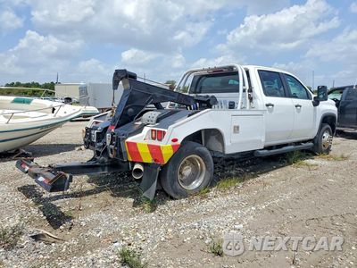Trzecie zdjęcie samochodu z tyłu: 2021 CHEVROLET SILVERADO C3500 VIN:1GB4WREY3MF285352 - miniatura