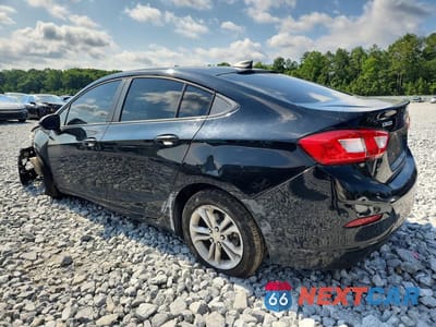 Drugie zdjęcie samochodu z przodu: 2019 CHEVROLET CRUZE LS VIN:1G1BC5SMXK7112160 - miniatura