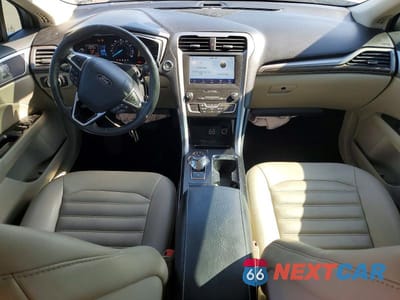 Zdjęcie 8 z 13 samochodu: 2019 FORD FUSION SEL VIN:3FA6P0CD8KR127995 - miniatura