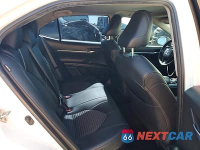 Zdjęcie 10 z 12 samochodu: 2019 TOYOTA CAMRY HYBRID SE VIN:4T1B21HK8KU520890 - miniatura