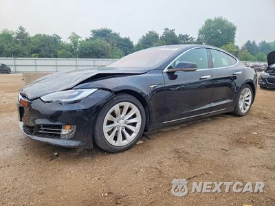 2018 TESLA MODEL S 5YJSA1E21JF280715 - główne zdjęcie licytacji z USA - miniatura