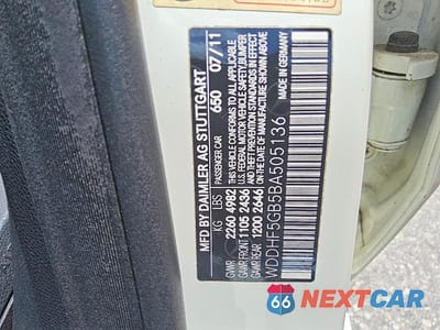 Zdjęcie 12 z 12 samochodu: 2011 MERCEDES-BENZ E 350 VIN:WDDHF5GB5BA505136 - miniatura
