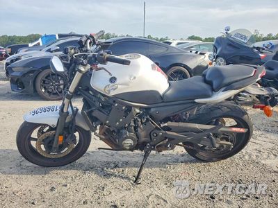 Trzecie zdjęcie samochodu z tyłu: 2012 YAMAHA FZ6 R VIN:JYARJ18E5CA009412 - miniatura