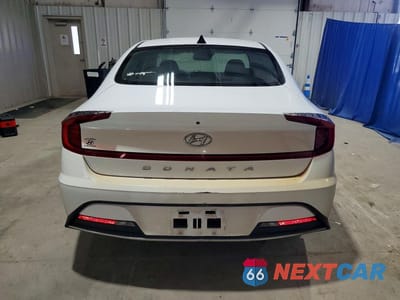 Zdjęcie 6 z 12 samochodu: 2021 HYUNDAI SONATA SE VIN:5NPEG4JA6MH121768 - miniatura