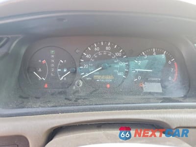 Zdjęcie 9 z 12 samochodu: 2001 TOYOTA CAMRY LE VIN:4T1BG22K91U028948 - miniatura