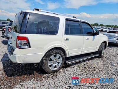 Trzecie zdjęcie samochodu z tyłu: 2010 FORD EXPEDITION LIMITED VIN:1FMJU2A53AEA33783 - miniatura