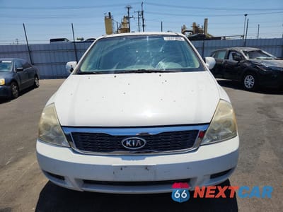 Piąte zdjęcie samochodu w środku: 2012 KIA SEDONA VIN:KNDMG4C75C6480986 - miniatura