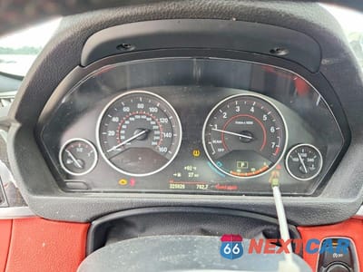 Zdjęcie 9 z 12 samochodu: 2015 BMW 428 I VIN:WBA3N7C51FK225116 - miniatura