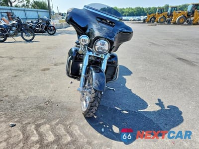 Drugie zdjęcie samochodu z przodu: 2023 HARLEY-DAVIDSON FLHX VIN:1HD1KBC11PB620836 - miniatura
