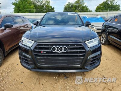 Piąte zdjęcie samochodu w środku: 2019 AUDI SQ5 PRESTIGE VIN:WA1C4AFY2K2089592 - miniatura