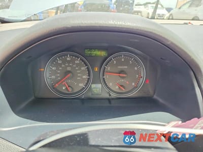Zdjęcie 9 z 13 samochodu: 2006 VOLVO C70 T5 VIN:YV1MC68236J006258 - miniatura