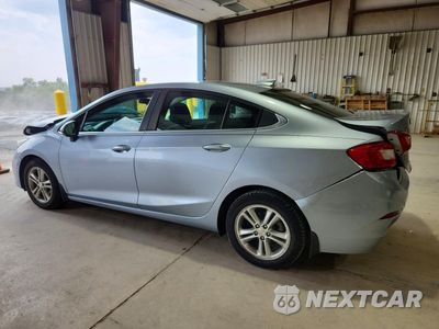 Drugie zdjęcie samochodu z przodu: 2017 CHEVROLET CRUZE LT VIN:1G1BE5SM9H7153222 - miniatura