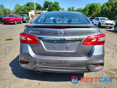 Zdjęcie 6 z 12 samochodu: 2019 NISSAN SENTRA SR VIN:3N1AB7AP9KY371219 - miniatura