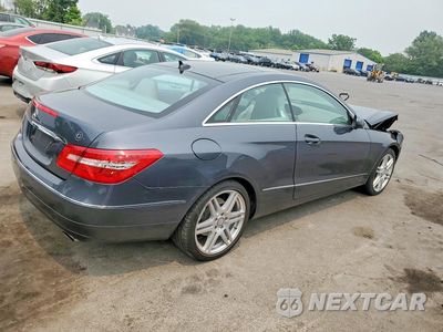 Trzecie zdjęcie samochodu z tyłu: 2010 MERCEDES-BENZ E 350 VIN:WDDKJ5GB3AF030480 - miniatura