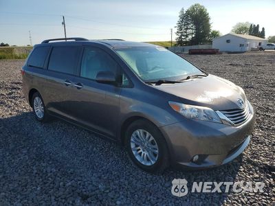Czwarte zdjęcie samochodu z boku: 2015 TOYOTA SIENNA XLE 8-PASSENGER VIN:5TDYK3DC3FS687323 - miniatura