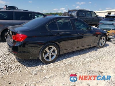 Trzecie zdjęcie samochodu z tyłu: 2014 BMW 328 I VIN:WBA3A5C50EP602343 - miniatura