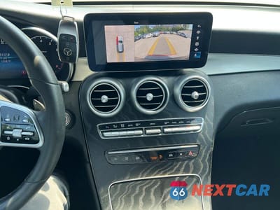 Zdjęcie 9 z 10 samochodu: 2022 MERCEDES-BENZ GLC 300 4MATIC VIN:W1N0G8EB3NG093124 - miniatura