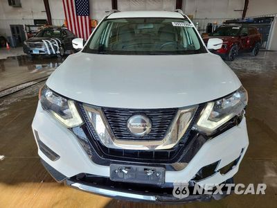 Piąte zdjęcie samochodu w środku: 2018 NISSAN ROGUE SV VIN:KNMAT2MVXJP530840 - miniatura