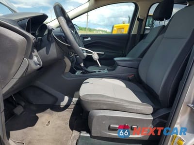 Zdjęcie 7 z 13 samochodu: 2017 FORD ESCAPE SE VIN:1FMCU0GD5HUE39902 - miniatura