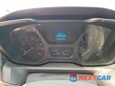 Zdjęcie 9 z 14 samochodu: 2016 FORD TRANSIT T-250 VIN:1FTYR2CM1GKA69443 - miniatura