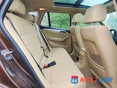 Zdjęcie 11 z 13 samochodu: 2015 BMW X1 XDRIVE28I VIN:WBAVL1C5XFVY34621 - miniatura