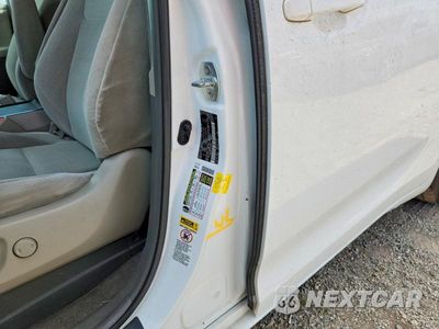 Zdjęcie 13 z 14 samochodu: 2015 TOYOTA SIENNA LE VIN:5TDKK3DC1FS535997 - miniatura