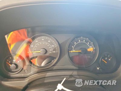 Zdjęcie 9 z 13 samochodu: 2015 JEEP PATRIOT SPORT VIN:1C4NJRBBXFD408609 - miniatura