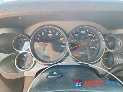 Zdjęcie 9 z 12 samochodu: 2010 CHEVROLET SILVERADO C1500 LT VIN:3GCRCSE05AG221934 - miniatura