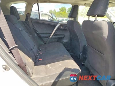 Zdjęcie 11 z 13 samochodu: 2018 TOYOTA RAV4 HYBRID XLE VIN:JTMRJREV1JD222957 - miniatura