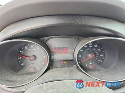 Zdjęcie 9 z 13 samochodu: 2016 KIA SEDONA LX VIN:KNDMB5C13G6130536 - miniatura