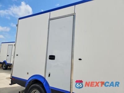 Zdjęcie 11 z 13 samochodu: 2023 FORD E350 REFRIGERATED BOX TRUCK VIN:1FDWE3FK2PDD14821 - miniatura