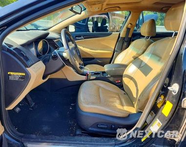 Zdjęcie 7 z 12 samochodu: 2012 HYUNDAI SONATA LIMITED VIN:5NPEC4ACXCH431546 - miniatura