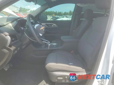 Zdjęcie 7 z 14 samochodu: 2022 CHEVROLET TRAVERSE LT VIN:1GNERGKW4NJ192683 - miniatura