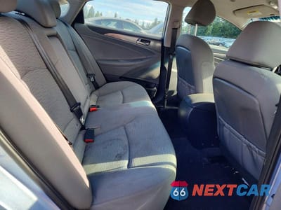 Zdjęcie 10 z 12 samochodu: 2014 HYUNDAI SONATA HYBRID VIN:KMHEC4A40EA115104 - miniatura