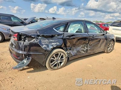 Trzecie zdjęcie samochodu z tyłu: 2020 FORD FUSION SEL VIN:3FA6P0CD6LR145784 - miniatura