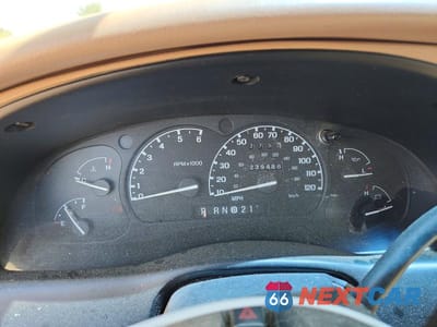 Zdjęcie 9 z 12 samochodu: 1997 FORD EXPLORER VIN:1FMDU34E9VZB66657 - miniatura