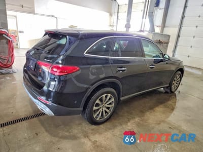 Trzecie zdjęcie samochodu z tyłu: 2023 MERCEDES-BENZ GLC 300 4MATIC VIN:W1NKM4HB7PU033910 - miniatura
