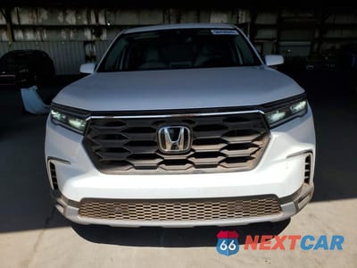 Piąte zdjęcie samochodu w środku: 2025 HONDA PILOT EXL VIN:5FNYG2H4XSB002330 - miniatura