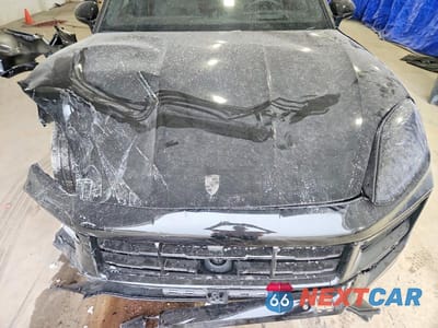 Zdjęcie 12 z 13 samochodu: 2026 PORSCHE CAYENNE TURBO E-HYBRID VIN:WP1AM2AY5TDA30082 - miniatura