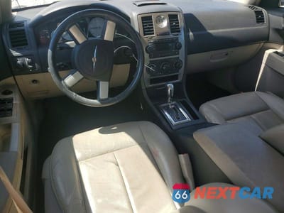Zdjęcie 8 z 12 samochodu: 2006 CHRYSLER 300 TOURING VIN:2C3KA53G86H402059 - miniatura