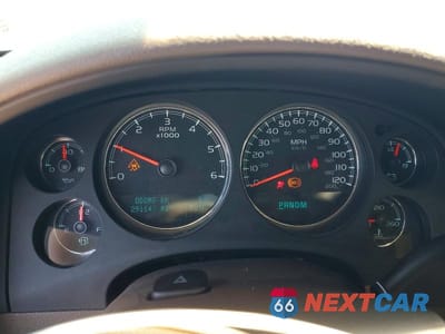 Zdjęcie 9 z 13 samochodu: 2010 CHEVROLET TAHOE K1500 LTZ VIN:1GNUKCE06AR105684 - miniatura