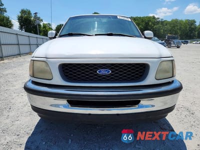 Piąte zdjęcie samochodu w środku: 1997 FORD F150 VIN:1FTEX17L7VNB81177 - miniatura
