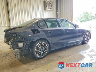 Trzecie zdjęcie samochodu z tyłu: 2025 BMW 540 XI VIN:WBA63FJ08SCU15519 - miniatura