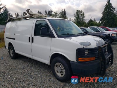 Czwarte zdjęcie samochodu z boku: 2010 CHEVROLET EXPRESS G2500 VIN:1GCZGFBA5A1165985 - miniatura