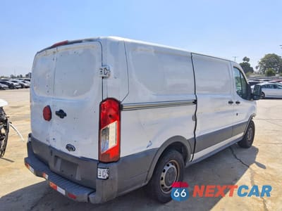 Trzecie zdjęcie samochodu z tyłu: 2016 FORD TRANSIT T-150 VIN:1FTYE1YM4GKB19556 - miniatura