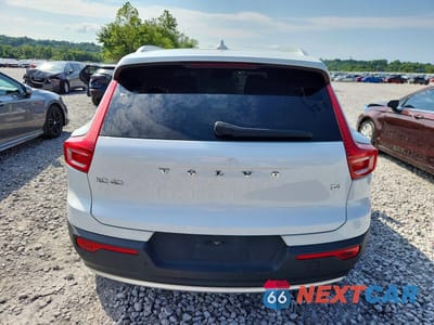 Zdjęcie 6 z 13 samochodu: 2020 VOLVO XC40 T4 MOMENTUM VIN:YV4AC2HK5L2278170 - miniatura