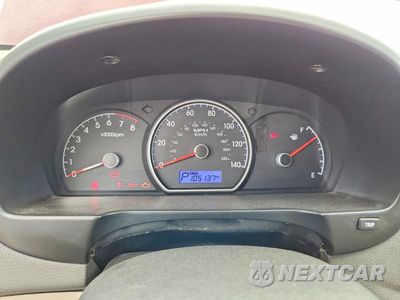 Zdjęcie 9 z 12 samochodu: 2010 HYUNDAI ELANTRA GLS VIN:KMHDU4AD8AU117104 - miniatura