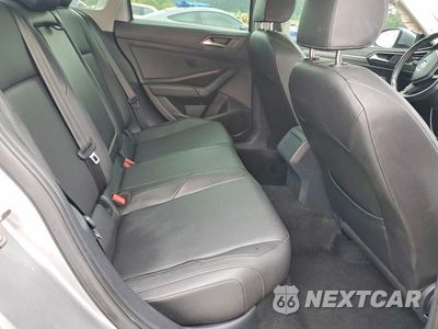 Zdjęcie 10 z 12 samochodu: 2019 VOLKSWAGEN JETTA SEL VIN:3VWE57BU0KM230666 - miniatura